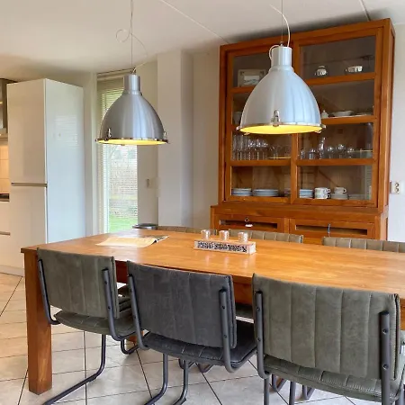 Holiday home Previnaireweg 20